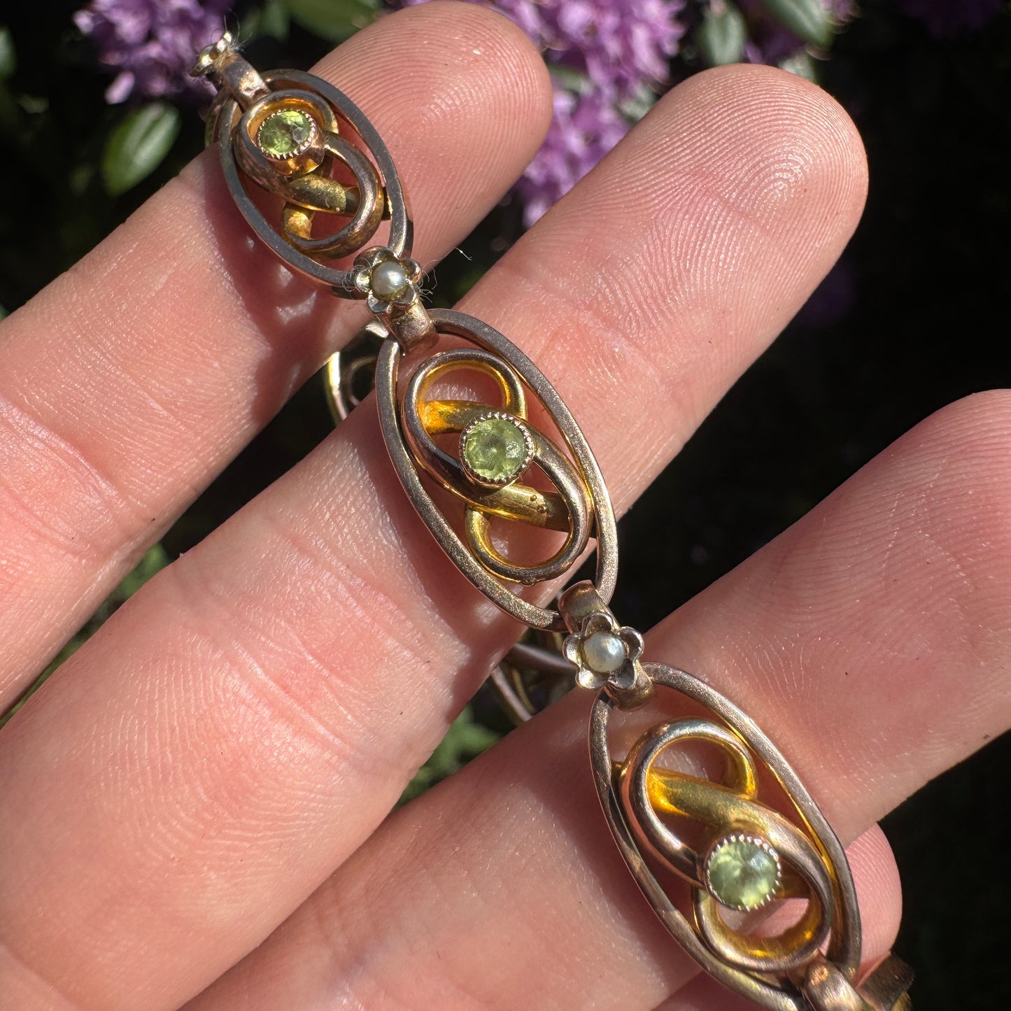 Antique 9ct Gold Peridot and Seed Pearl Bracelet 1907
