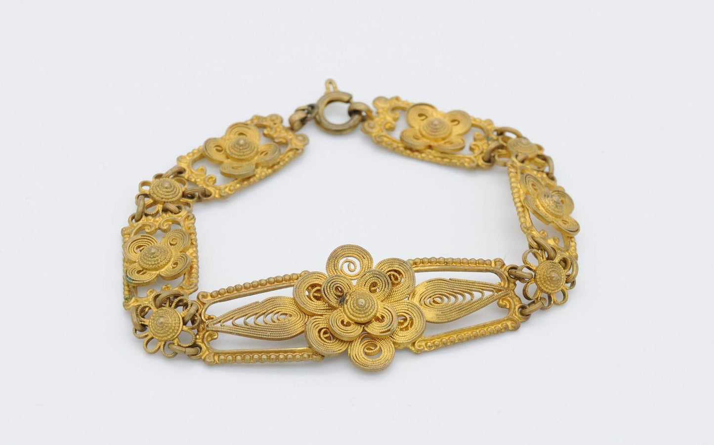 Vintage Gold Gilt Floral Filigree Bracelet - 1930s / Swirling Design / Patterned / Panel Bracelet / Czech Style / Vintage Costume