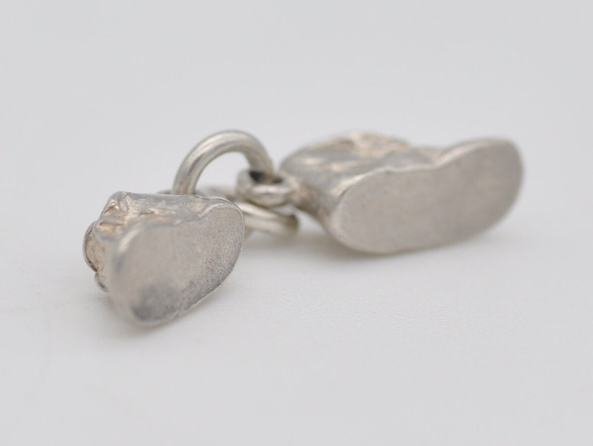 Vintage Silver Pair of Boots Charm / Pendant - Shoes / Walking / Charm Bracelet