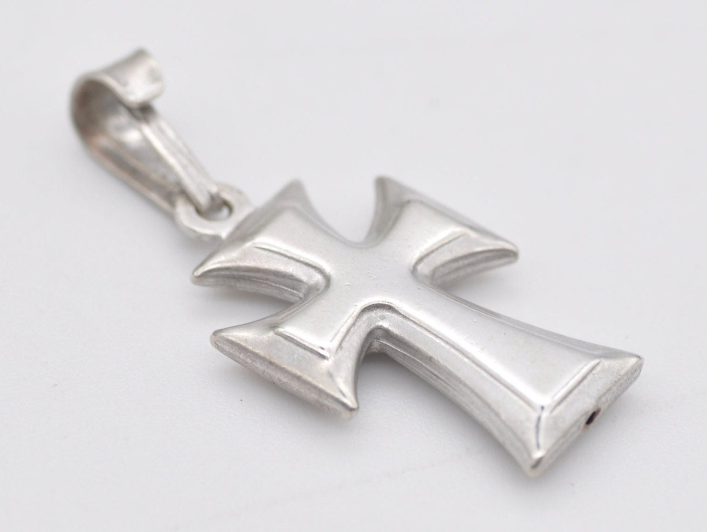 Vintage Sterling Silver Cross Pendant - Religious | Christian | Crucifix
