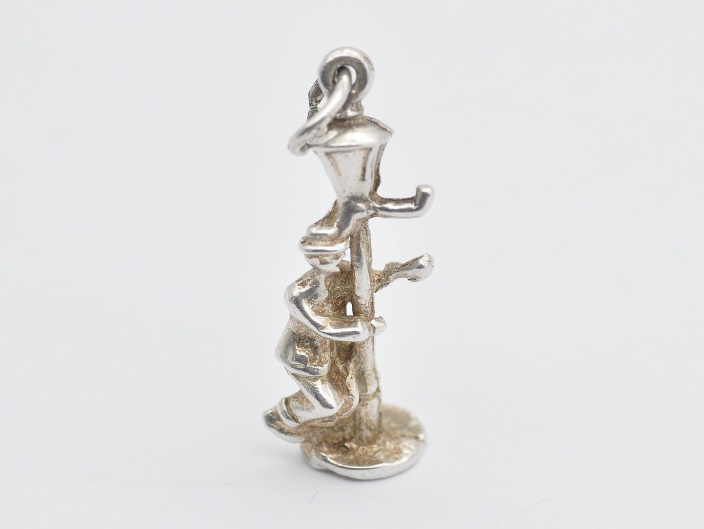 Vintage Silver Drunk Man on a Lamp Post Charm / Pendant - Drinking / Fun / Sterling Silver / Charm Bracelet