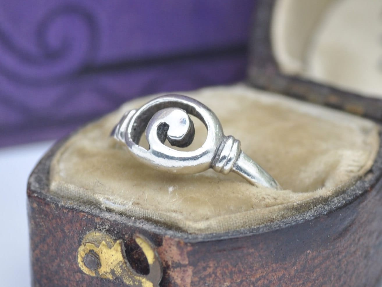 Vintage Sterling Silver Wave Ring