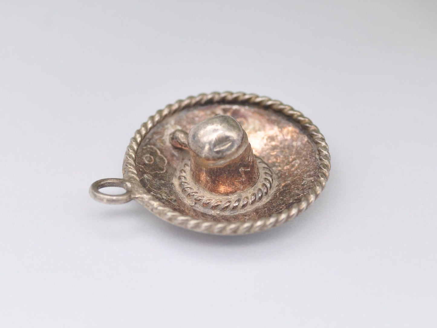 Vintage Sterling Silver Cowboy Hat Charm / Pendant - American / Engraved / Detailed / Charm Bracelet