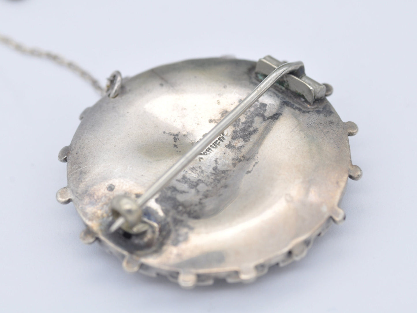 Antique Victorian Sterling Silver Foliate Brooch - Victorian Aesthetic / Detailed / 925 / Pin / Safety Chain / Etching / Engraving / Circle
