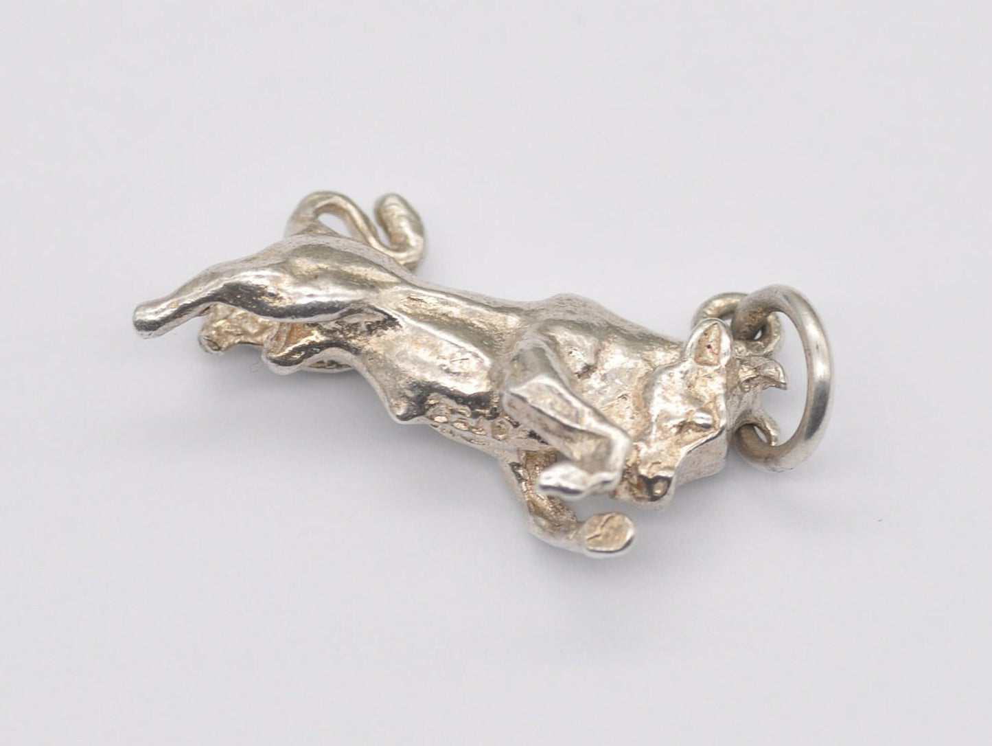 Vintage Silver Bull Charm Charm / Pendant - Animal / Nature / Detailed / Charm Bracelet / Charging / Spanish / Spain