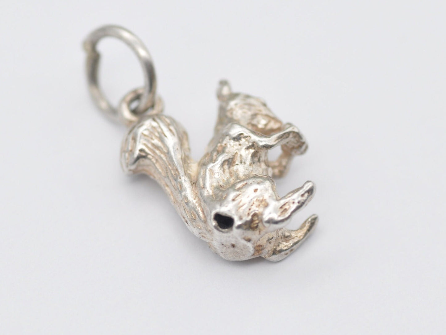 Vintage Silver Squirrel Charm / Pendant - Animal / Nature / Woodland / Charm Bracelet