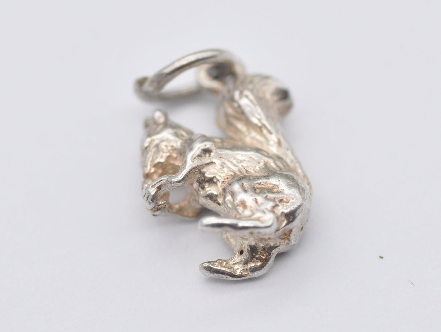 Vintage Silver Squirrel Charm / Pendant - Animal / Nature / Woodland / Charm Bracelet
