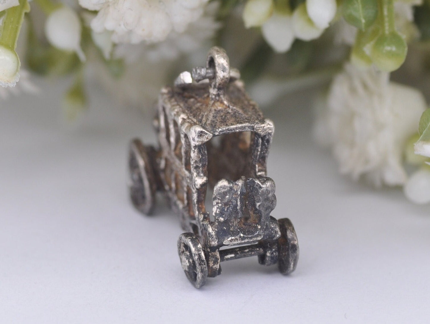 Vintage Sterling Silver The Gold State Coach Charm / Pendant - Royal / Carriage / Car / Hinge / Queen / King / Coronation / Charm Bracelet