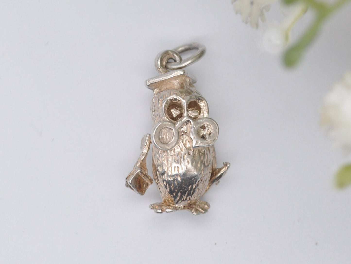 Vintage Silver Owl Charm / Pendant - Bird / Fun / Animal / Moving Arms / Charm Bracelet