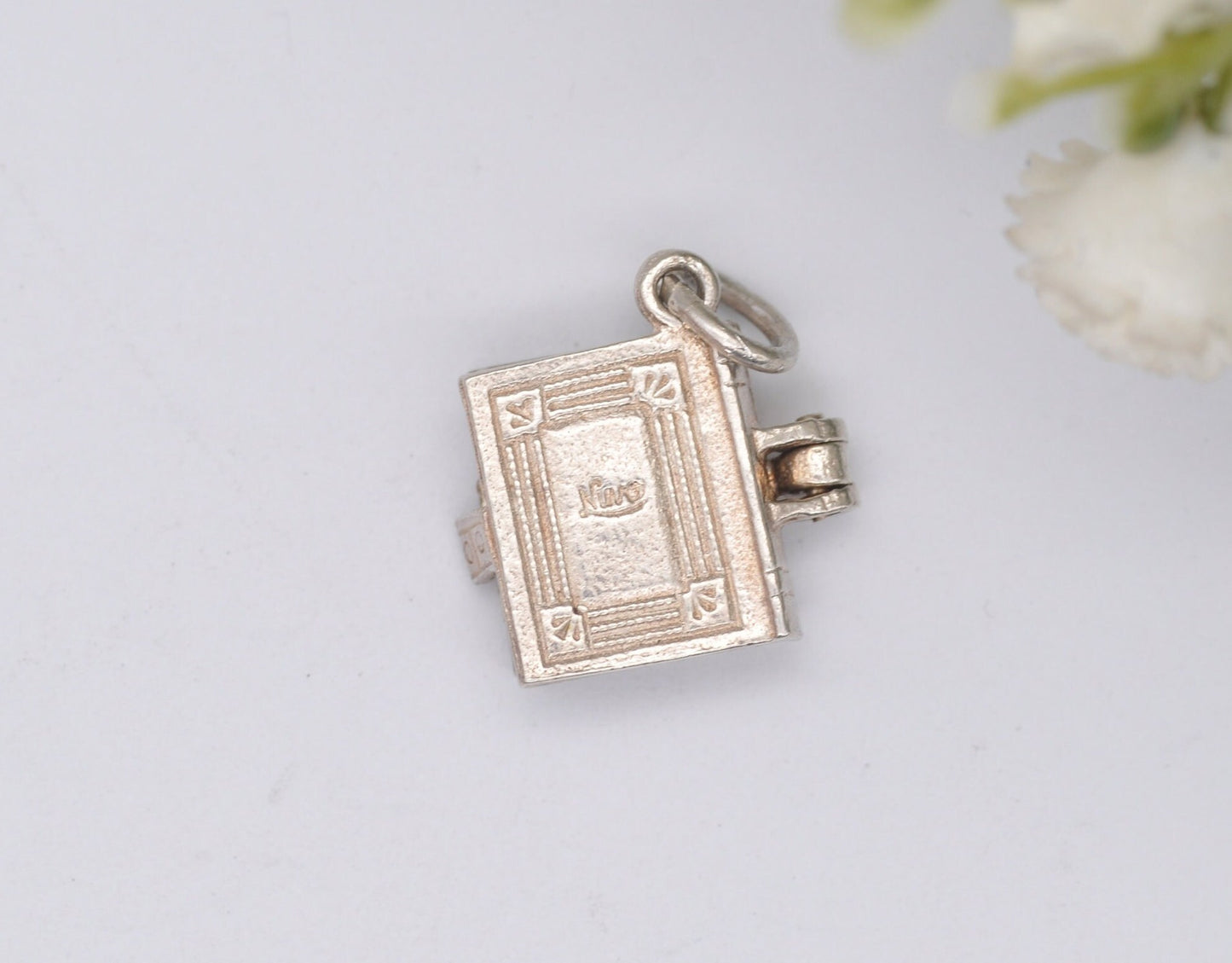 Vintage Sterling Silver Opening Nuvo Bible Charm / Pendant - The Lord's Prayer / Religious / Charm Bracelet
