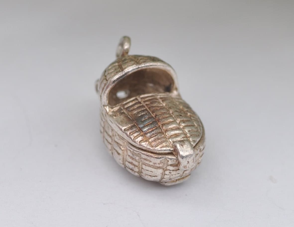 Vintage Sterling Silver NUVO Baby in a Basket Charm - Sterling Silver / Moses / Opening / Articulated / Charm Bracelet