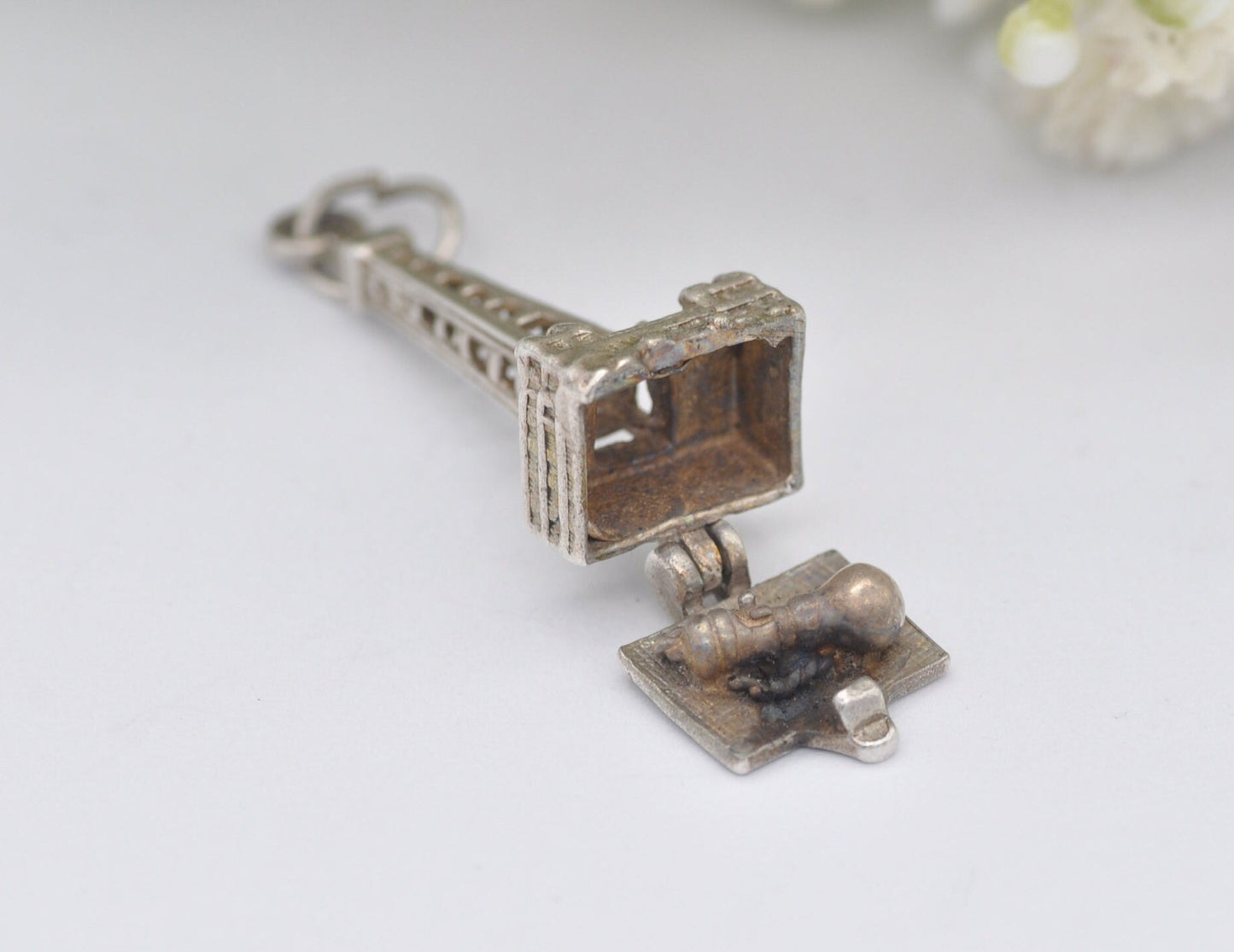 Vintage Sterling Silver Opening Blackpool Tower Charm / Pendant - Light Bulb / Articulated / Tourist / Holiday / Charm Bracelet