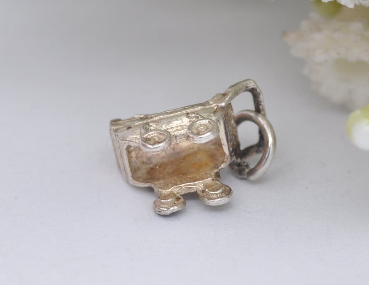 Vintage Silver Baby Pram Charm / Pendant - Children / Pregnant / Detailed / Charm Bracelet