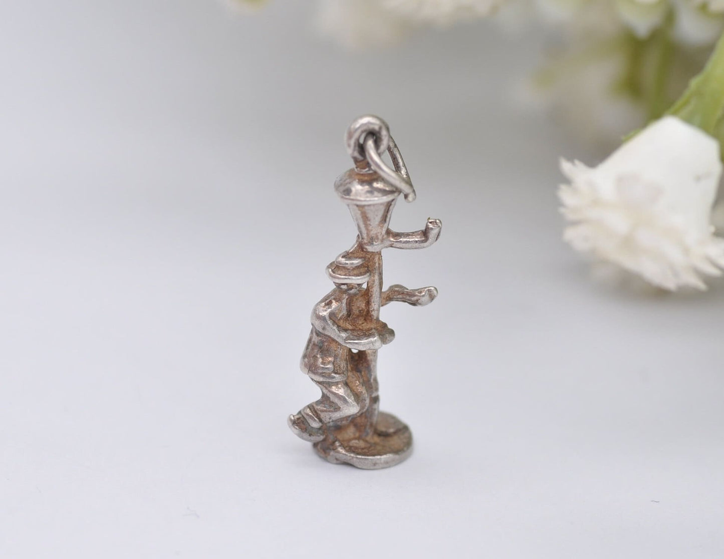 Vintage Silver Drunk Man on a Lamp Post Charm / Pendant - Drinking / Fun / Sterling Silver / Charm Bracelet