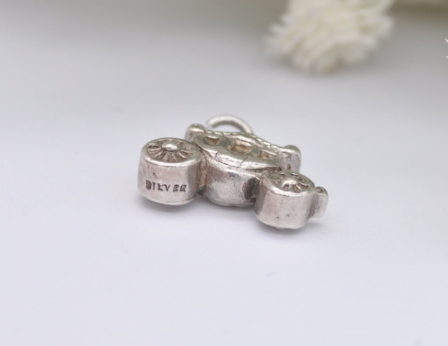 Vintage Sterling Silver Carriage Charm / Pendant - Royal / Small / Queen / King / Coronation / Charm Bracelet
