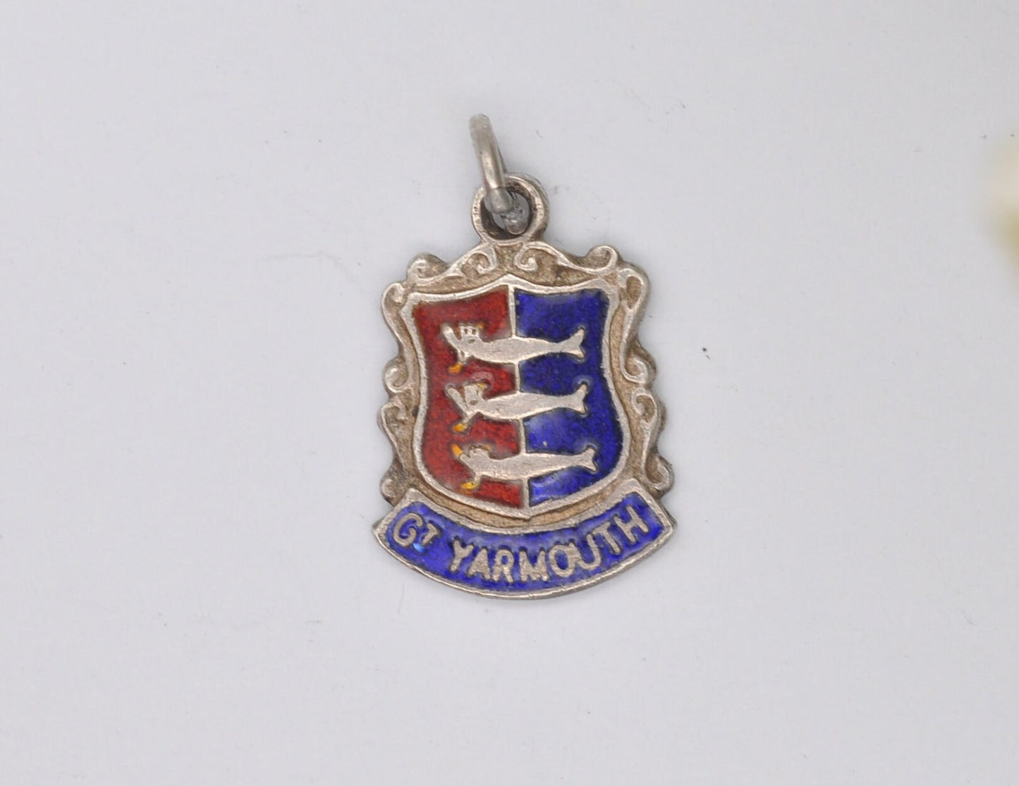 Vintage Sterling Silver Great Yarmouth Enamel Souvenir Charm / Pendant - England / Norfolk / Tourist / 925 / Charm Bracelet / Scrap Book