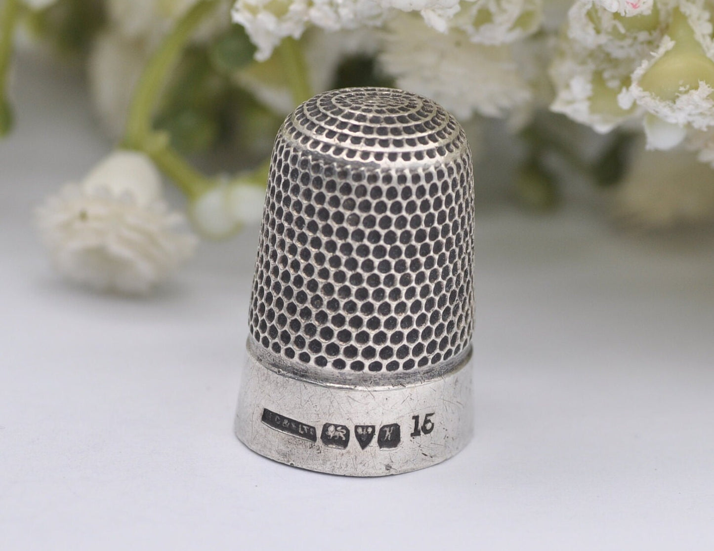Antique Chester HG&S LTD Thimble - Henry Griffith and Sons Ltd | 1910 | Sewing | Detailed | Patterned | Silverware | Sterling Silver