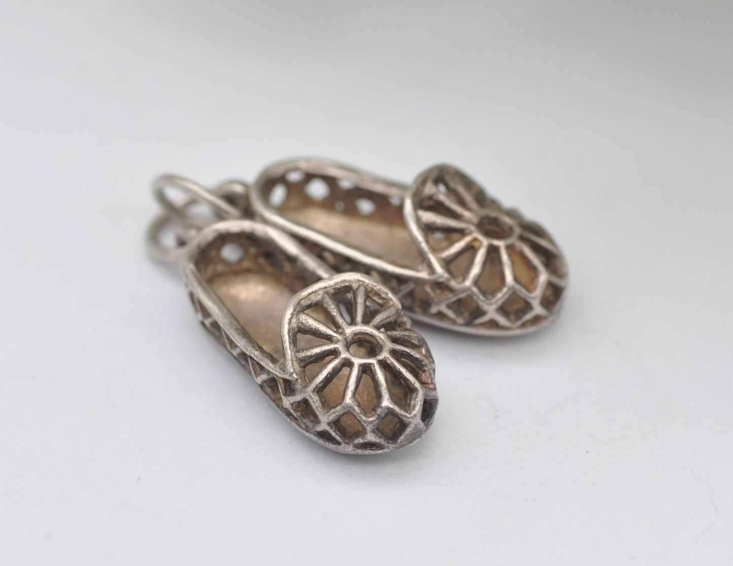 Vintage Silver Pair of Slippers Charm / Pendant - Detailed / Ornate / Shoes / Charm Bracelet