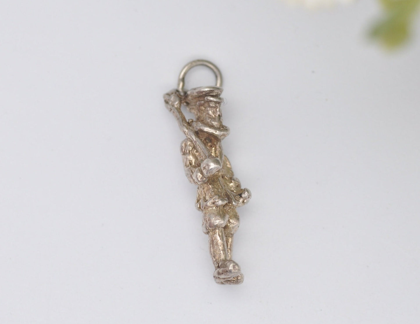 Vintage Sterling Silver British Beefeater Charm / Pendant - Army / Guard / Royal / London Tower / Soldier / England / Charm Bracelet