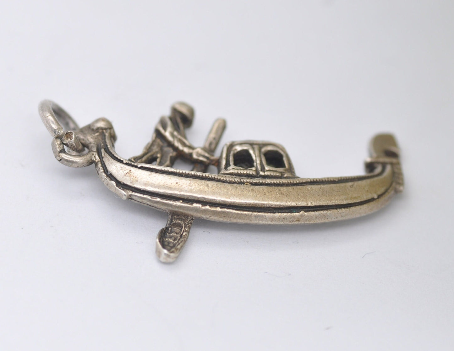 Vintage Silver Gondola Charm - Boat / Venice / Canal / Italy / Detailed / 835 / for Charm Bracelet