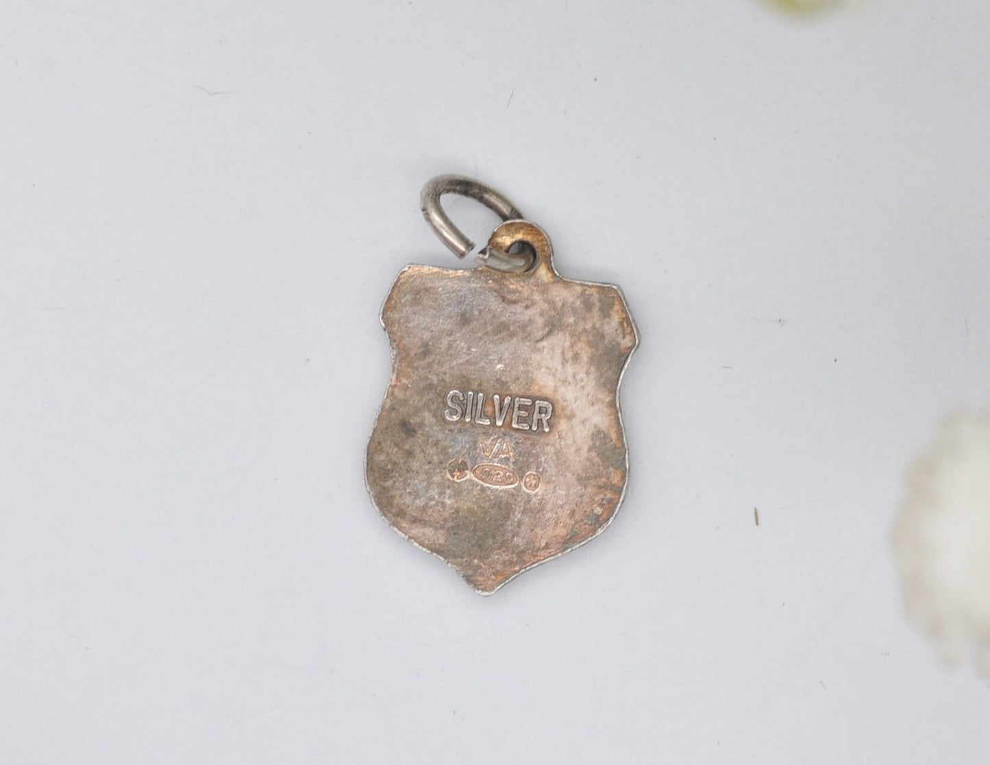 Vintage Sterling Silver Bridlington Enamel Souvenir Shield Charm / Pendant - England / Yorkshire / Tourist / Charm Bracelet / Scrap Book