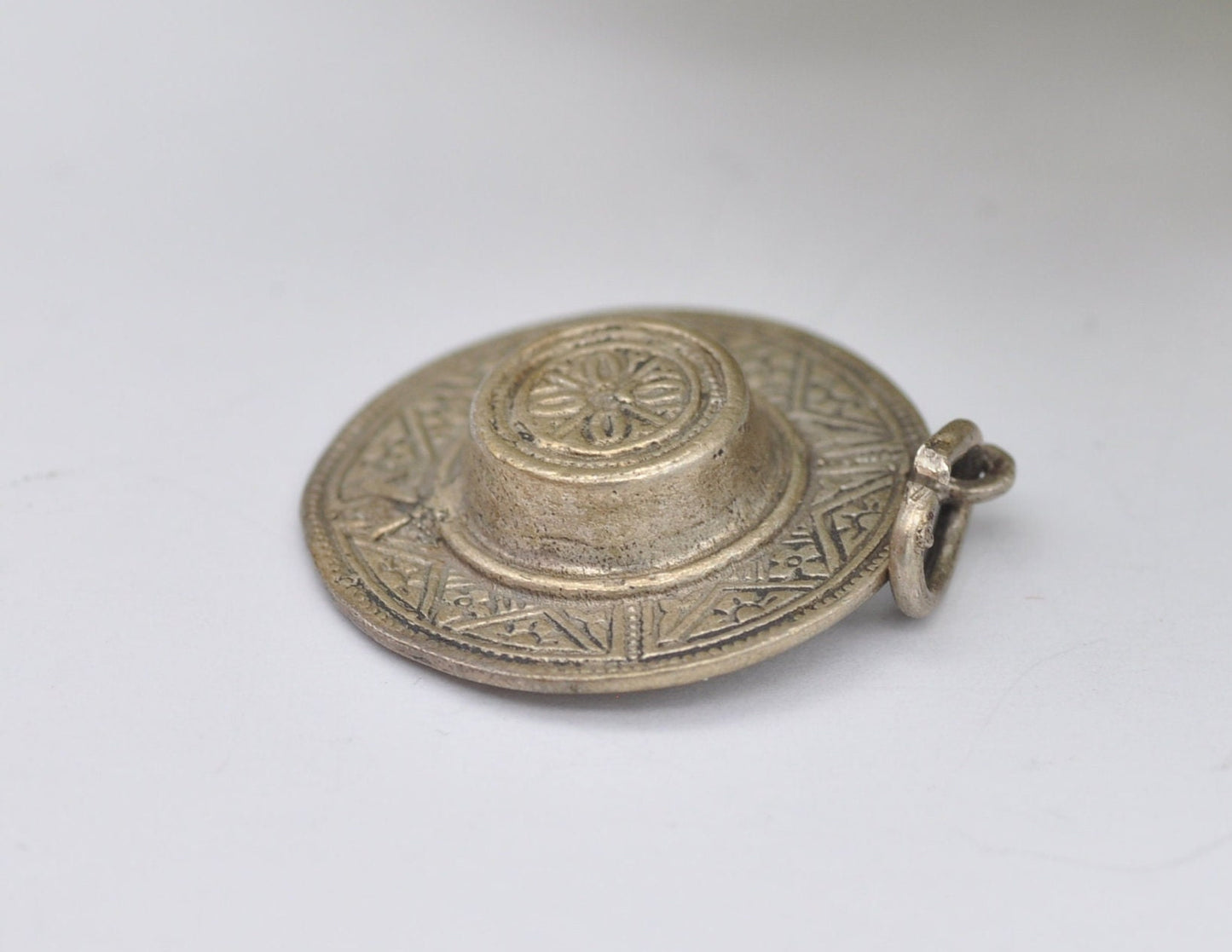Vintage Silver Hat Charm / Pendant - Detailed / Flower Pattern / 800 Silver / Charm Bracelet