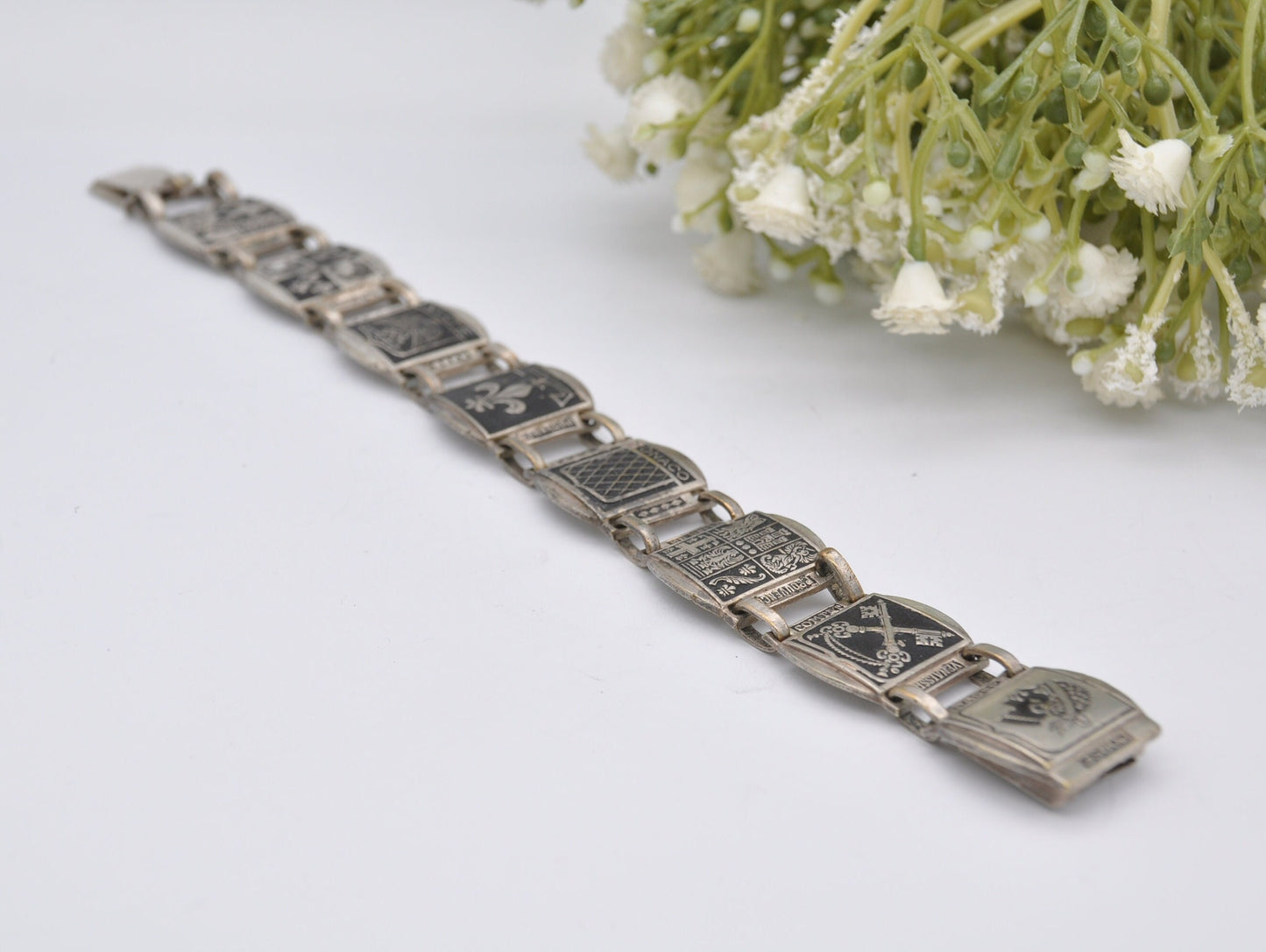 Vintage Silver Tone France Cities Travel Bracelet - Islands / Europe / Panel / Nice / Corse / Comtat / Monaco / Costume Jewellery