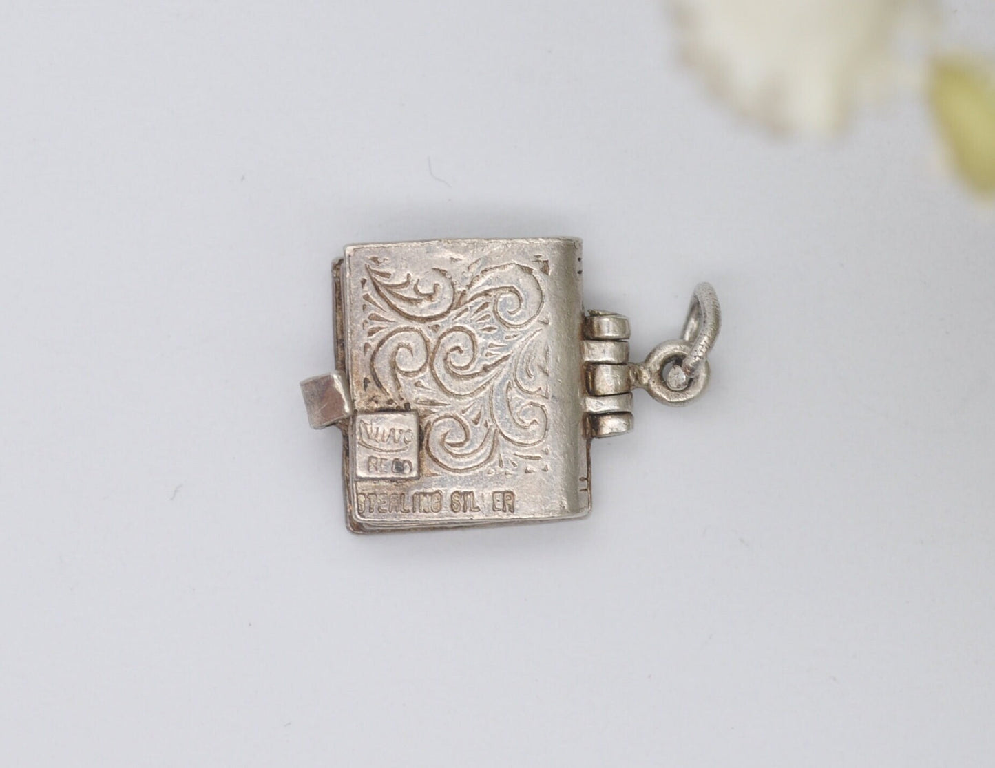 Vintage Sterling Silver Opening Nuvo Bible Charm / Pendant - The Lord's Prayer / Religious / Charm Bracelet