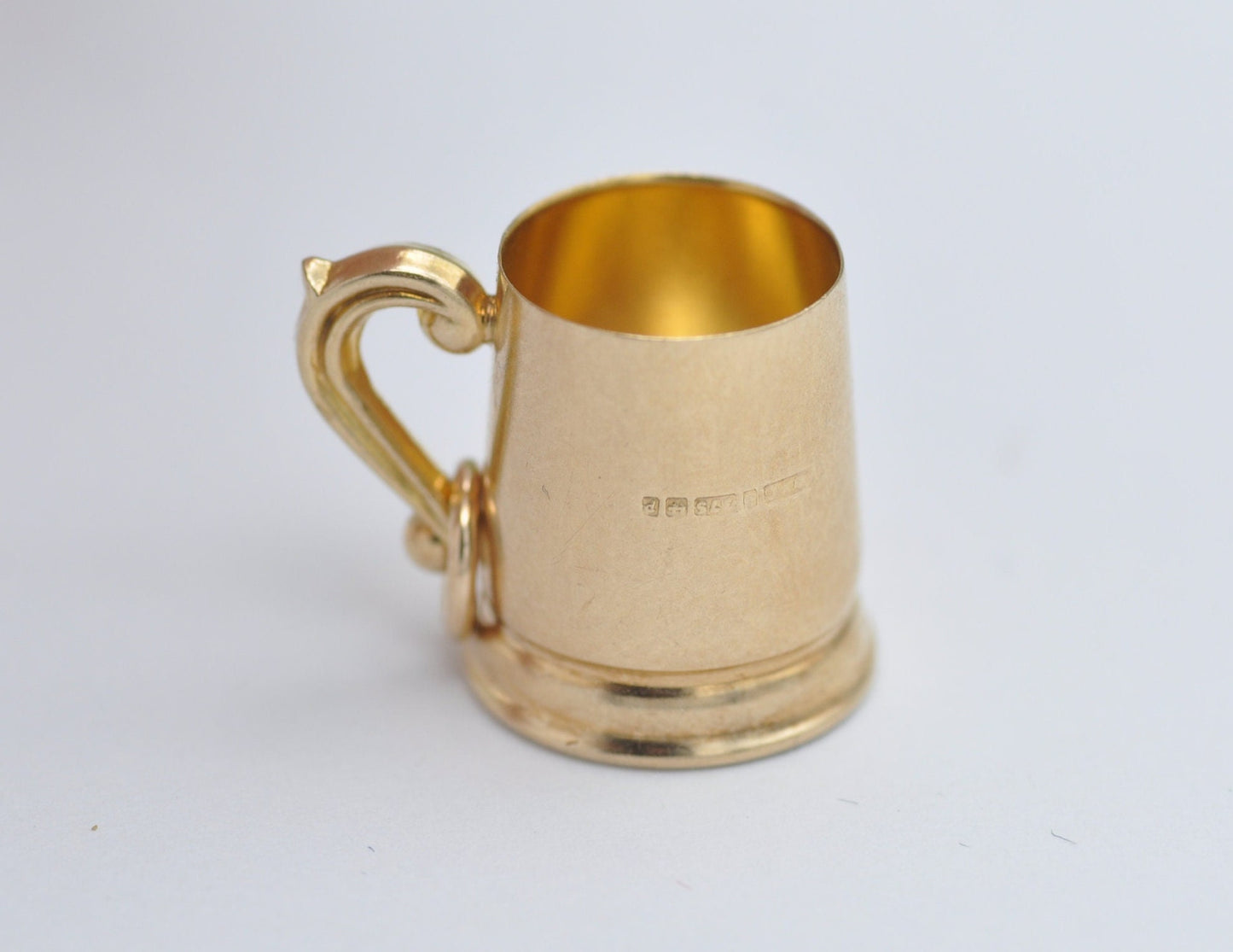 9ct Gold Tankard Charm / Pendant - Vintage 1960s / Solid Gold / Drink / Beer / Cup / Drinking Stein / Alcohol / Charm Bracelet