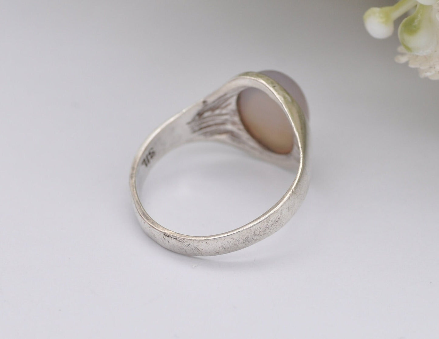 Silver Pink Moonstone Ring - 925 Sterling Silver / 1960s Vintage Statement Signet / Chunky Ring / Oval Stone / UK Size - M / US Size - 6 1/4