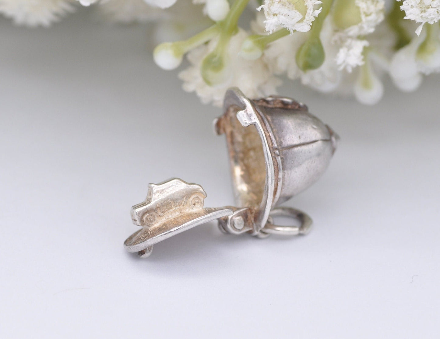 Vintage Sterling Silver Opening Police Helmet Charm / Pendant - Policeman | Car | Charm Bracelet