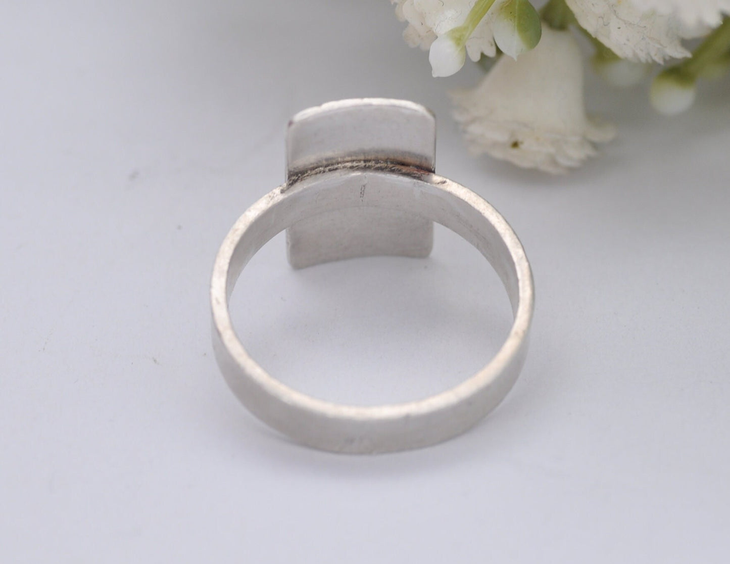 Joaquin Tinta Silver Ring with Pink Rhodochrosite Gemstone - Ecuador Designer | Vintage Mid-Century Modern | UK Size - N | US Size - 6 1/2