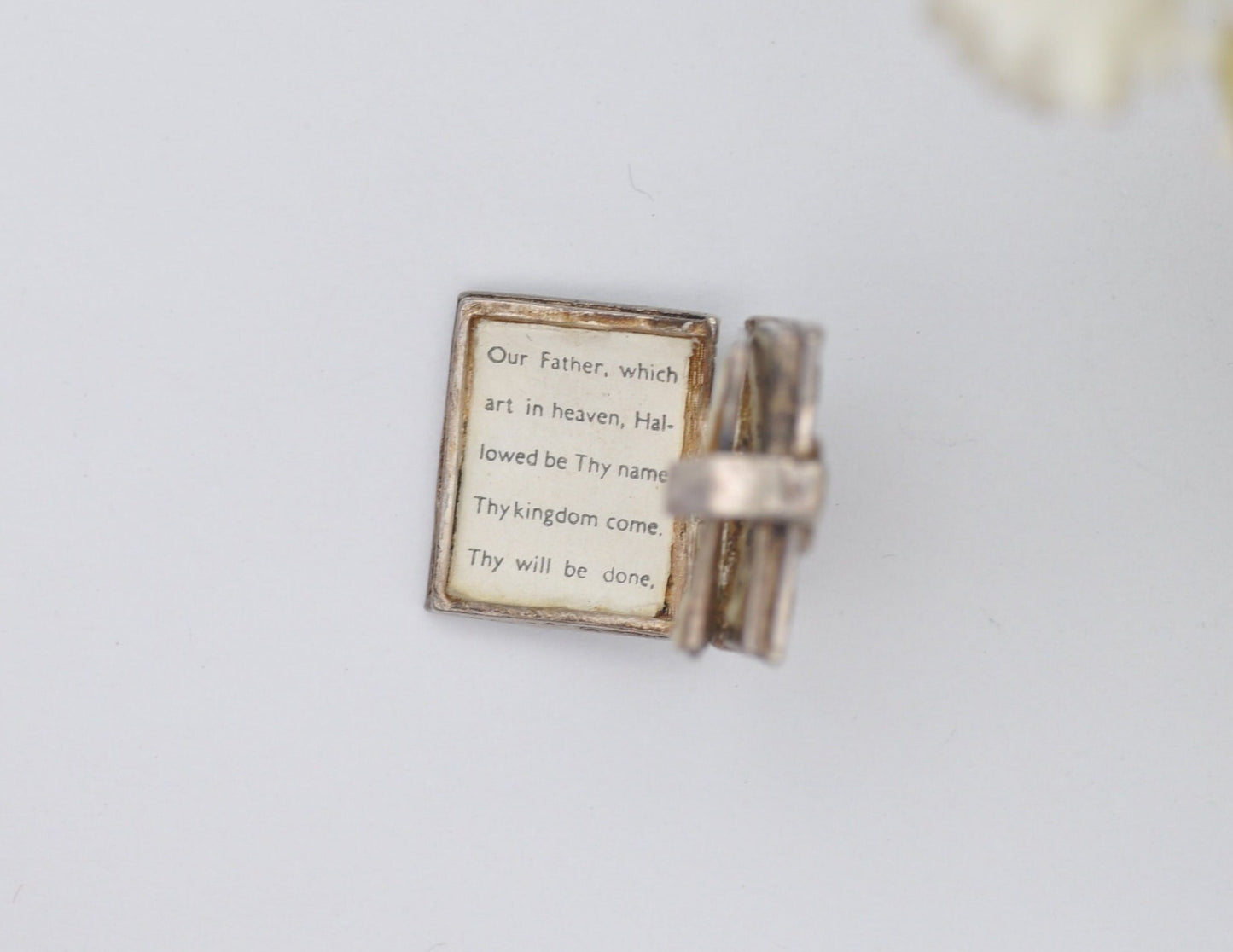 Vintage Sterling Silver Opening Nuvo Bible Charm / Pendant - The Lord's Prayer / Religious / Charm Bracelet