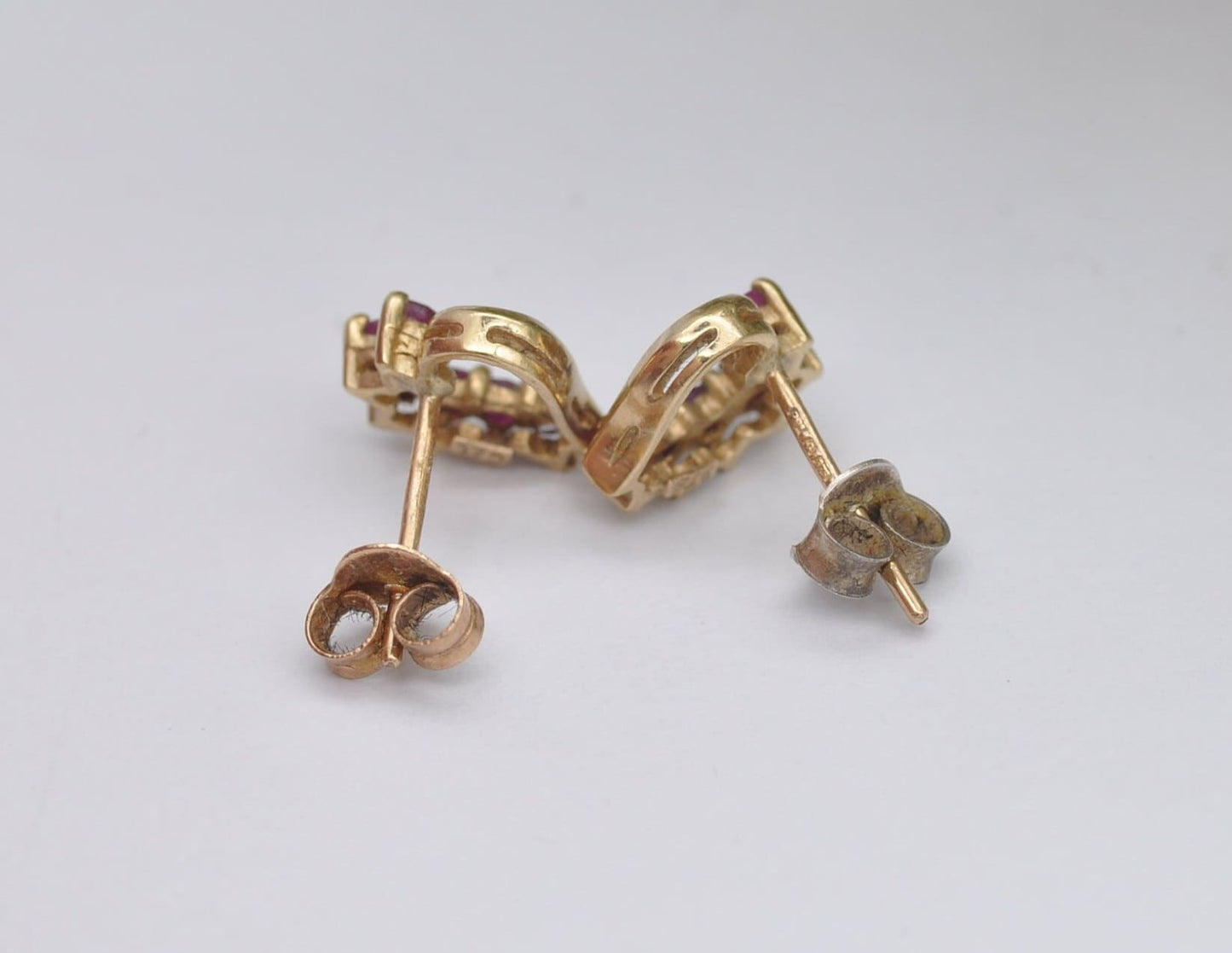 Vintage 9ct Gold & Ruby Heart Stud Earrings - Pink Gemstone / July Birthstone / Half Heart / 1980s / Butterfly Back / 9K / 375 / Solid Gold