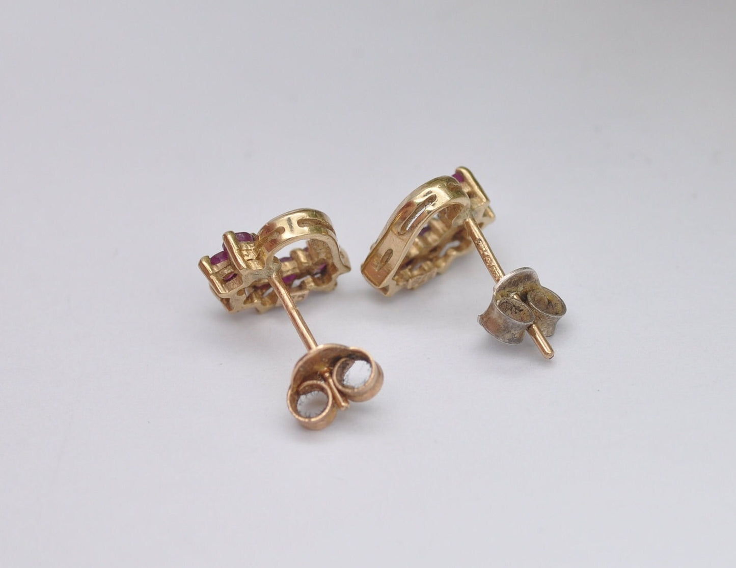 Vintage 9ct Gold & Ruby Heart Stud Earrings - Pink Gemstone / July Birthstone / Half Heart / 1980s / Butterfly Back / 9K / 375 / Solid Gold
