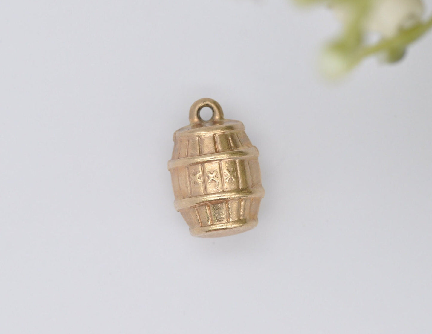 9ct Gold Whiskey Barrel Charm / Pendant - Vintage 1960s / Solid Gold / XXX / Alcohol / Charm Bracelet