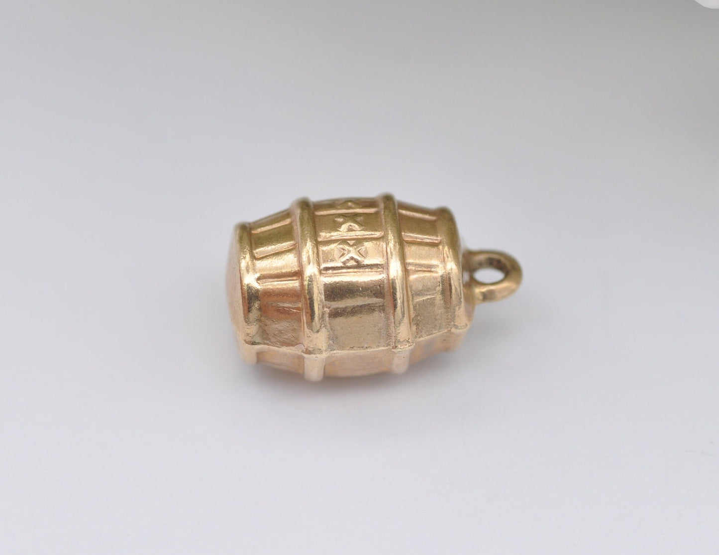 9ct Gold Whiskey Barrel Charm / Pendant - Vintage 1960s / Solid Gold / XXX / Alcohol / Charm Bracelet