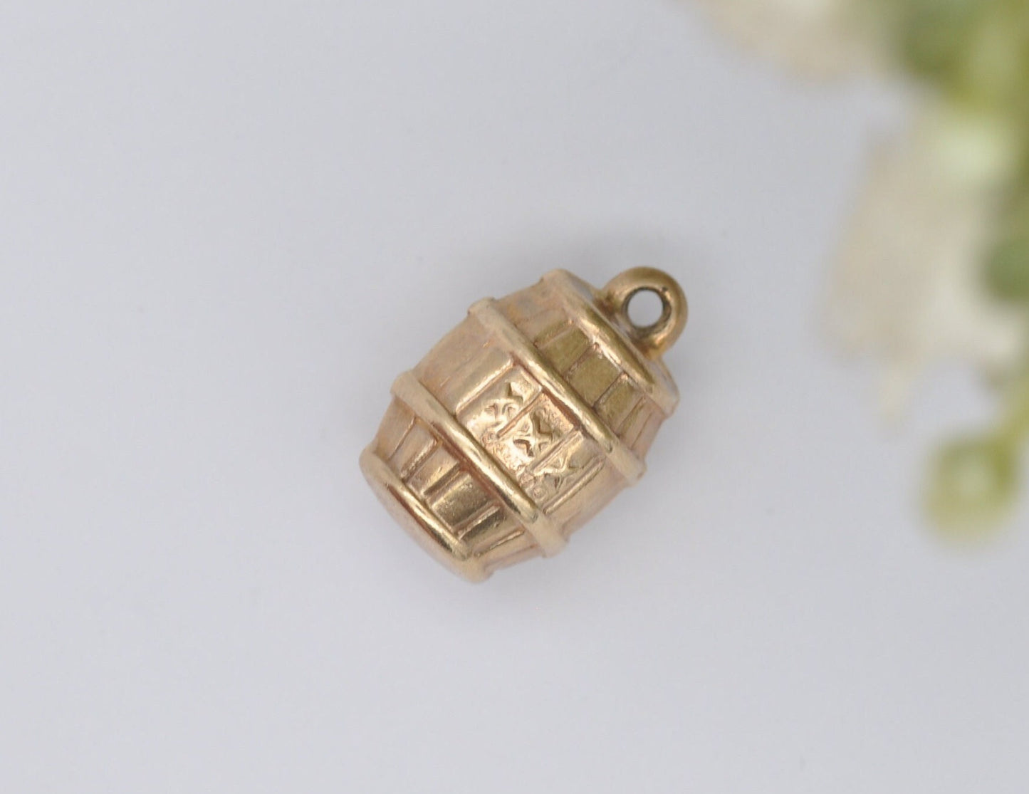 9ct Gold Whiskey Barrel Charm / Pendant - Vintage 1960s / Solid Gold / XXX / Alcohol / Charm Bracelet