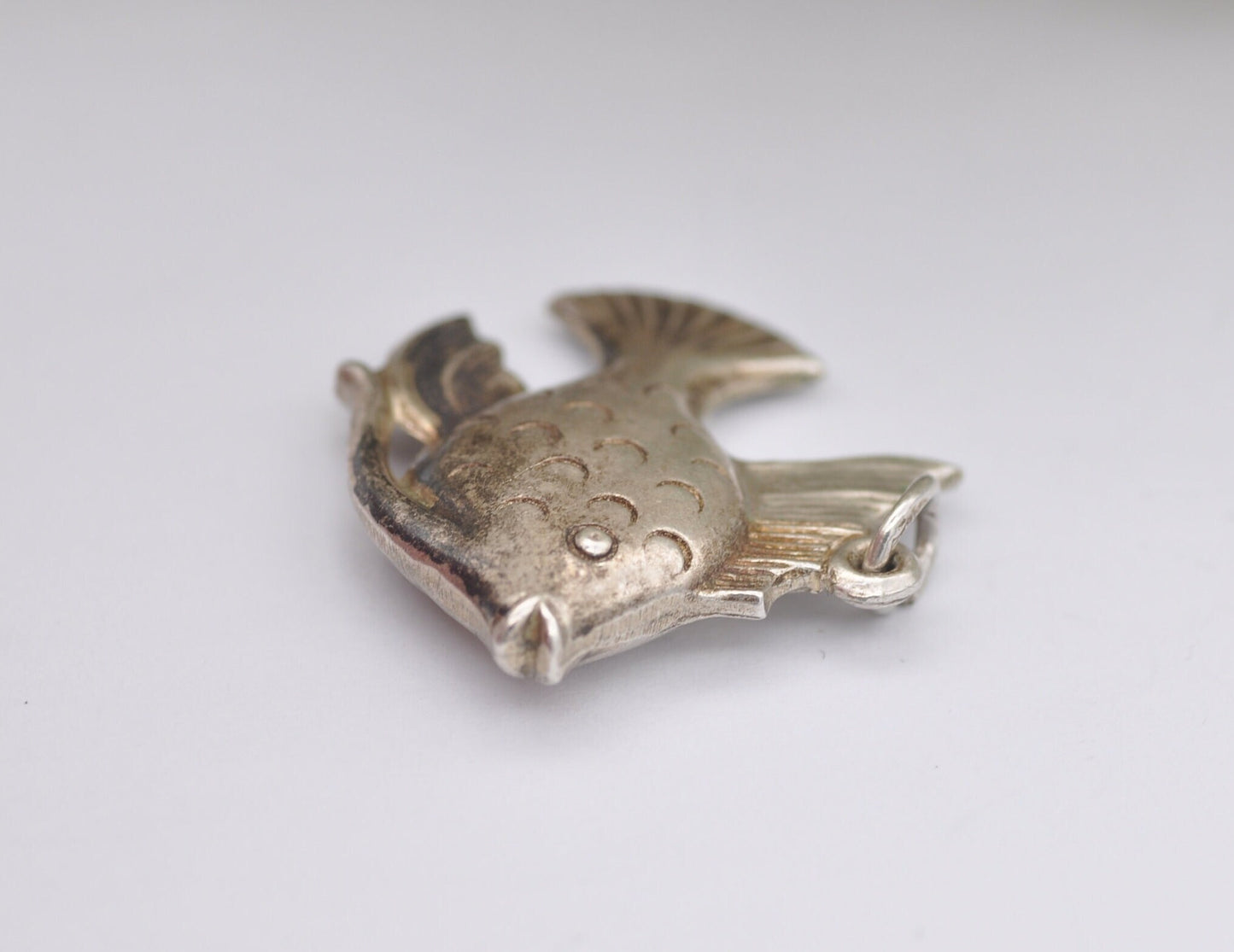 Vintage Sterling Silver Fish Charm / Pendant - Sea / Animal / Ocean / Charm Bracelet