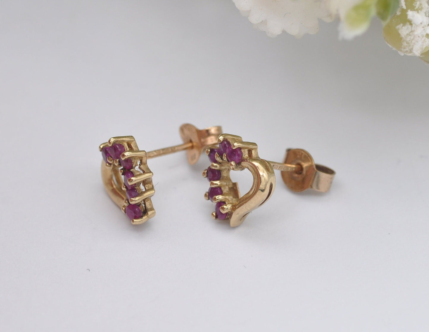Vintage 9ct Gold & Ruby Heart Stud Earrings - Pink Gemstone / July Birthstone / Half Heart / 1980s / Butterfly Back / 9K / 375 / Solid Gold
