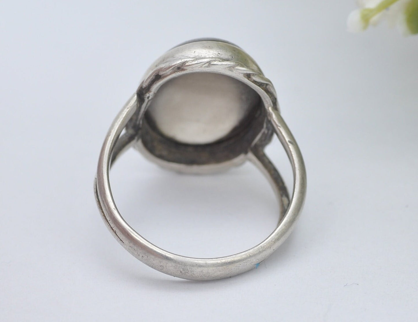 Vintage Sterling Silver and Domed Glass Ring - Chunky Cocktail / Quirky Ring / Clear Oval Stone / Unisex / UK Size - Q / US Size - 8