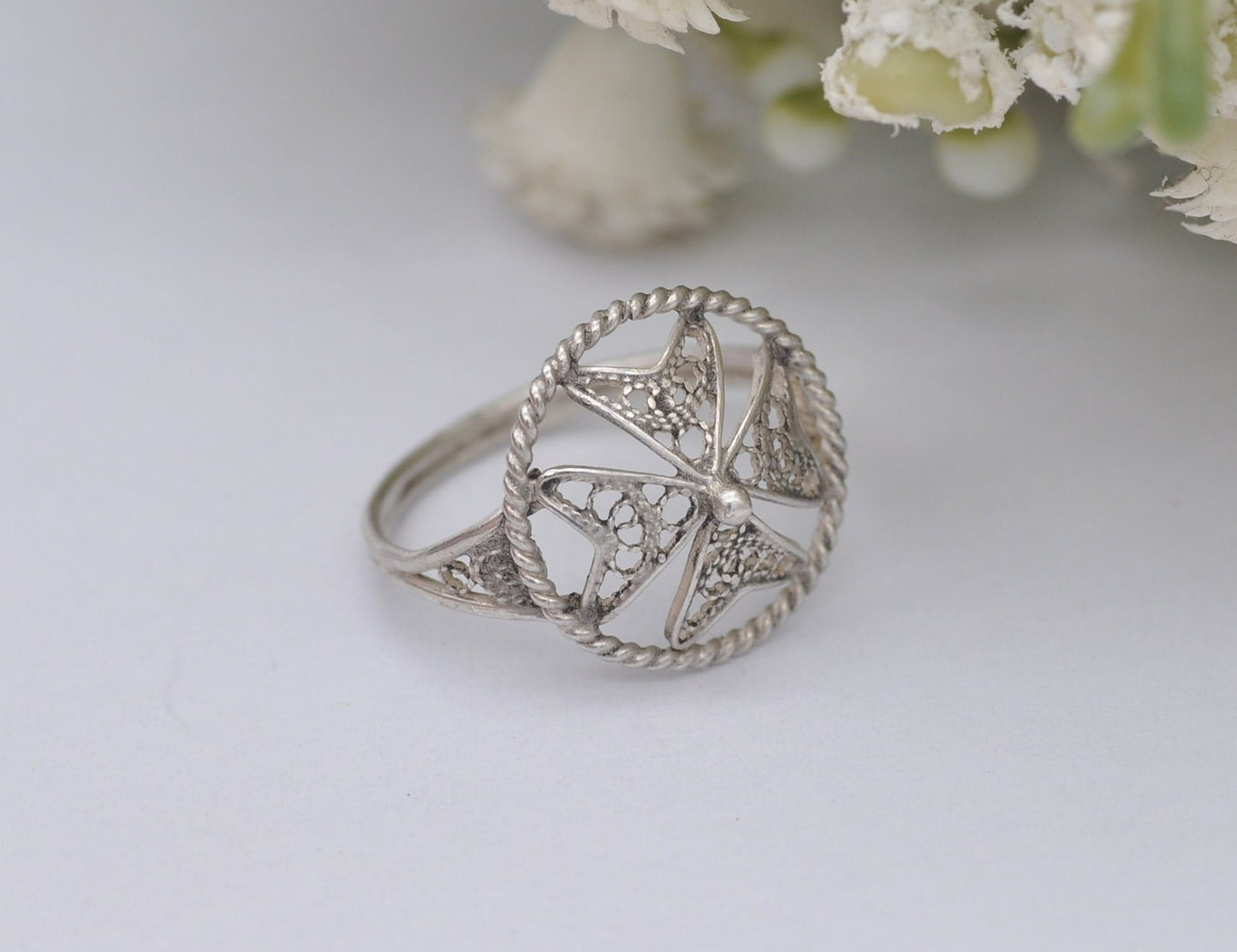 Vintage Maltese Silver Filigree Ring - 917 Malta Silver / 1960s 1970s / Open Work Maltese Cross / Small Ring / UK Size - J 1/2 / US Size - 5