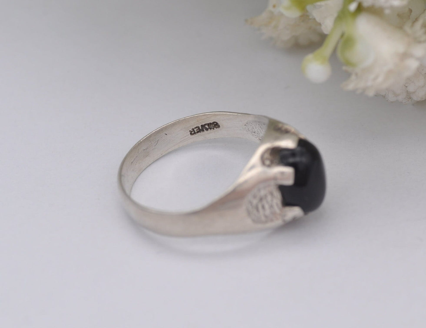 Vintage Mid-Century Sterling Silver & Onyx Ring - UK Size - O / US Size - 7 1/4