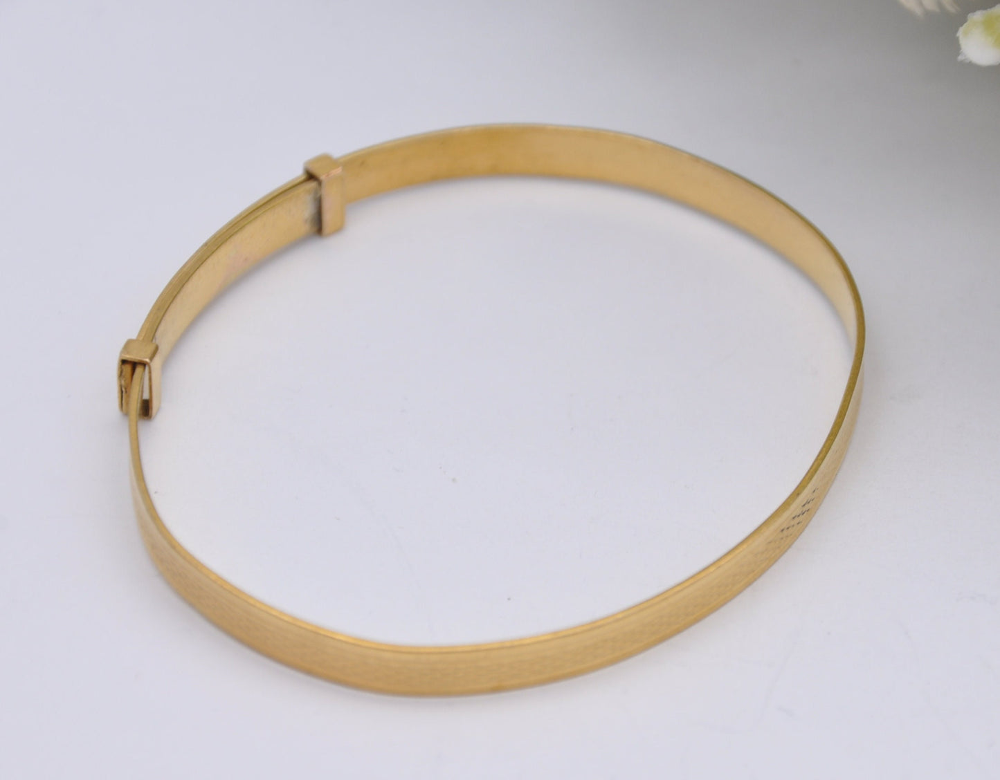 Vintage Rolled Gold Bangle Bracelet - Expanding Child Bangle