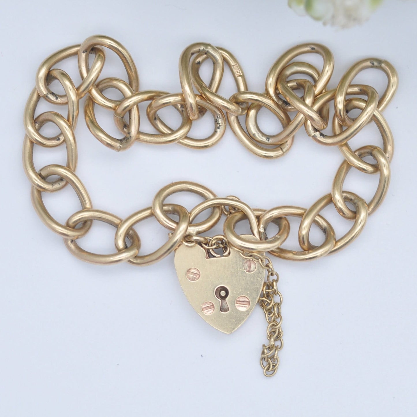 Vintage 9ct Gold Heart Padlock Clasp Curb Link Chain Bracelet 1973