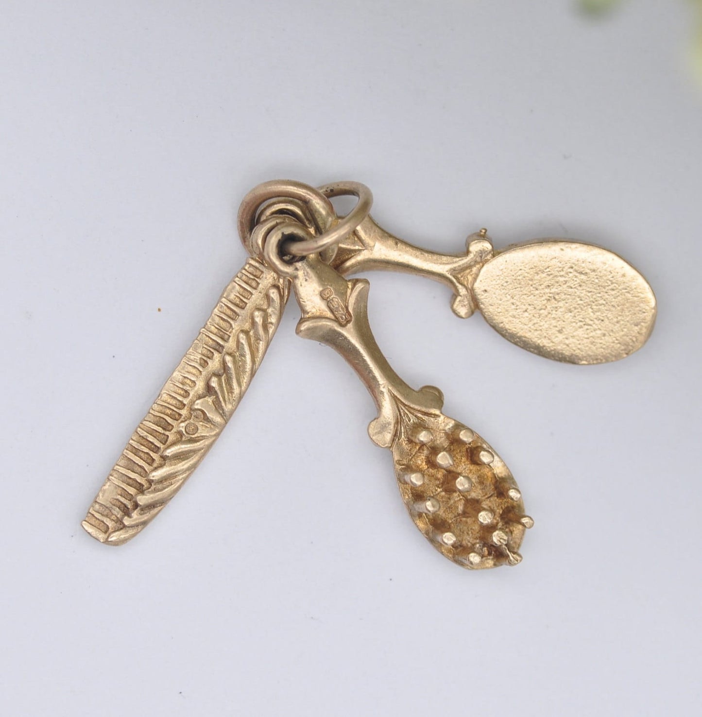Vintage 9ct Gold Vanity Set Charm Pendant
