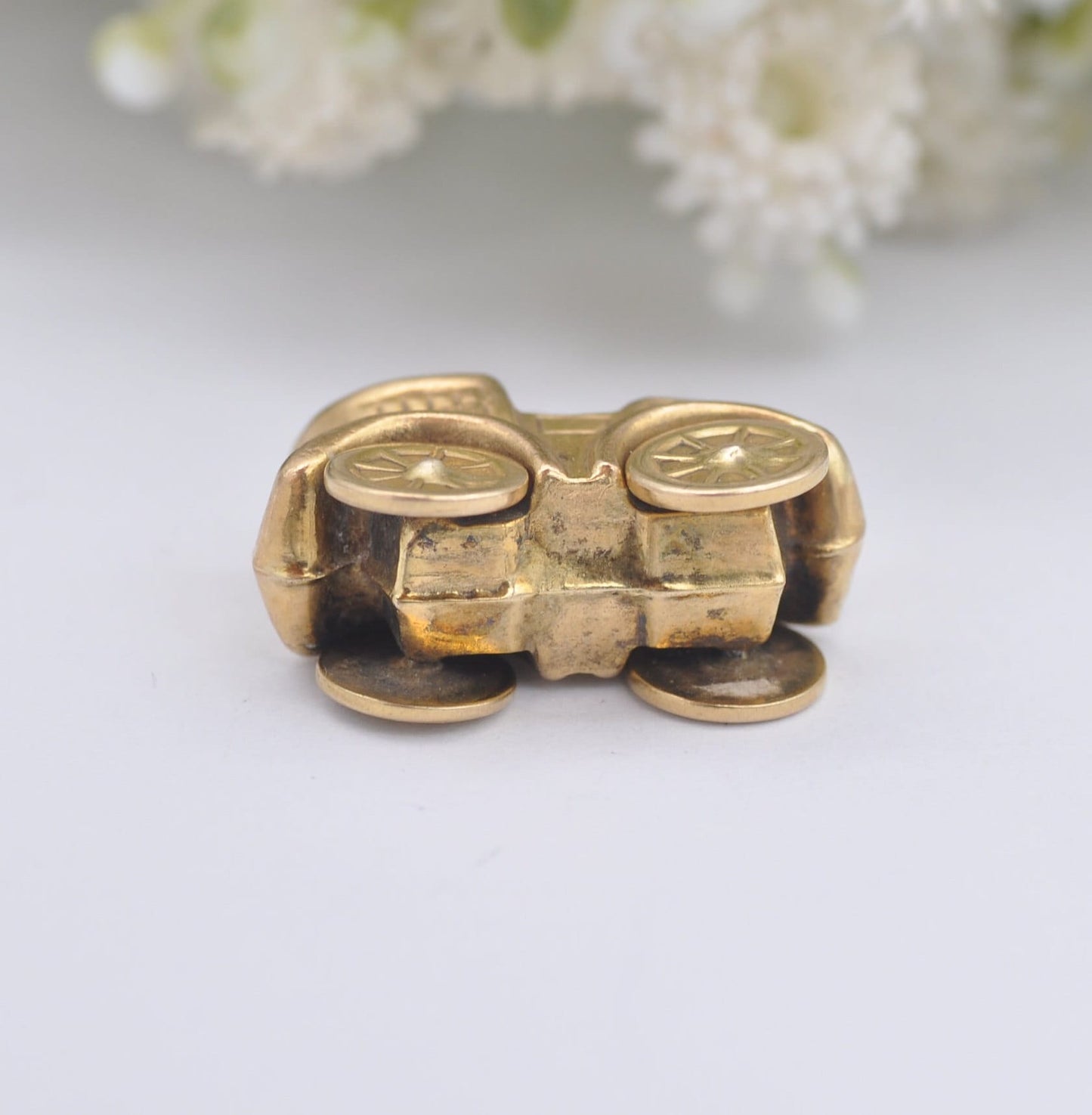 Vintage 9ct Gold Classic Car Charm Pendant