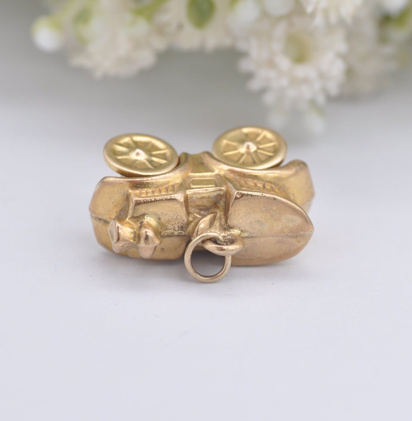Vintage 9ct Gold Classic Car Charm Pendant