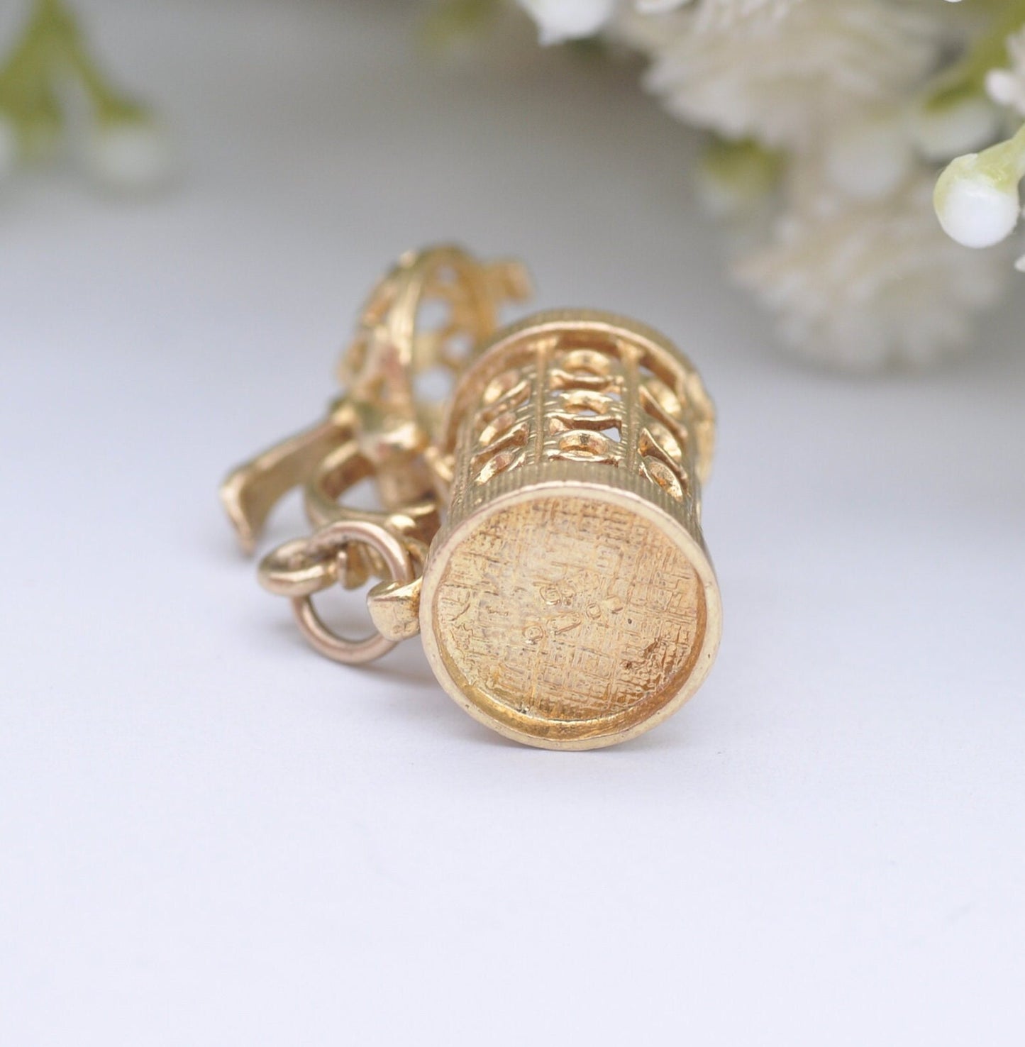 Vintage 9ct Gold Opening Beer Stein Charm Pendant