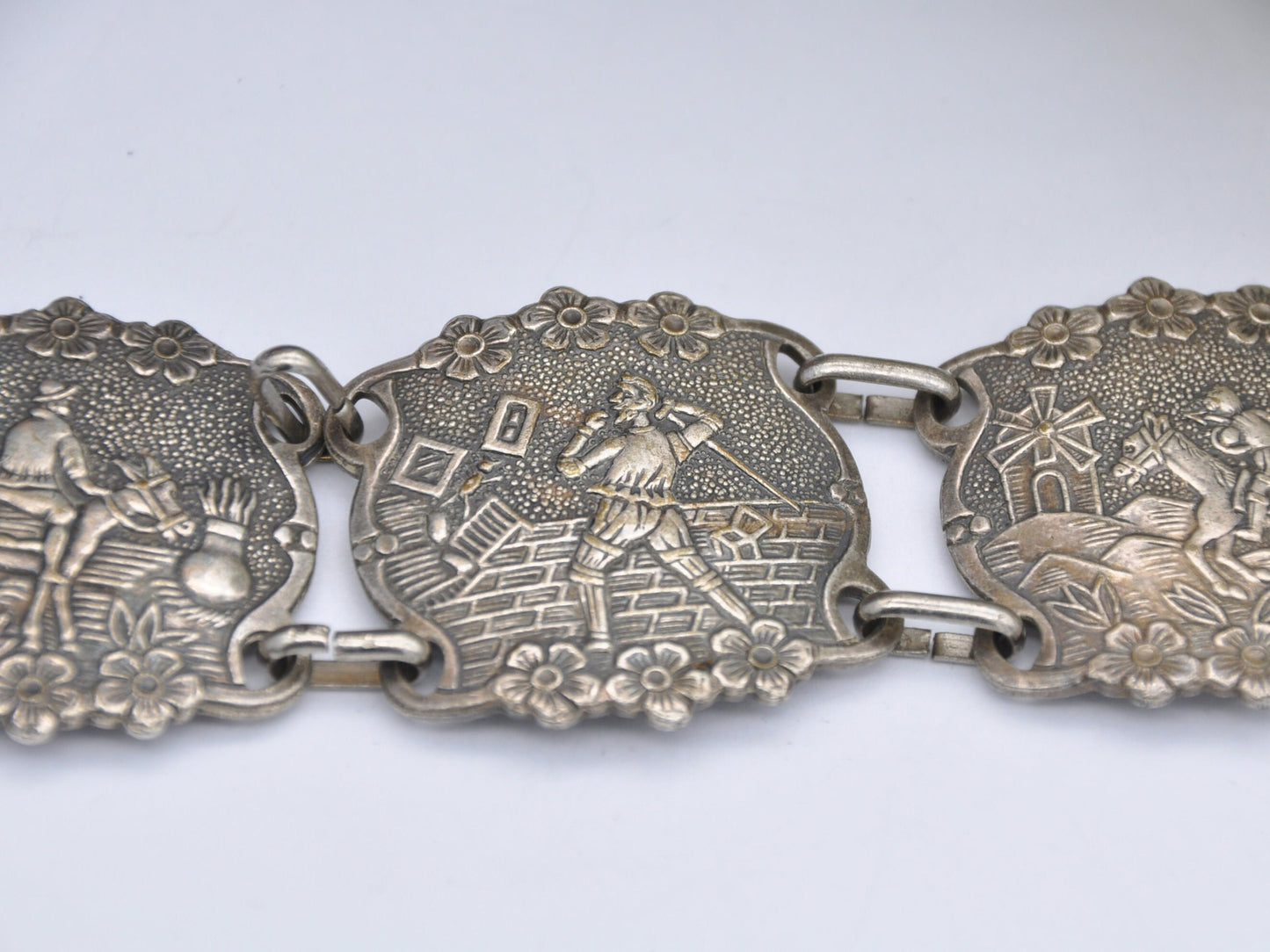 Vintage Cervantes Don Quixote Silver Tone Panel Bracelet